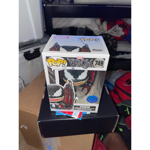 Funko Pop! Venom: Winged Venom - Picture 3 of 11